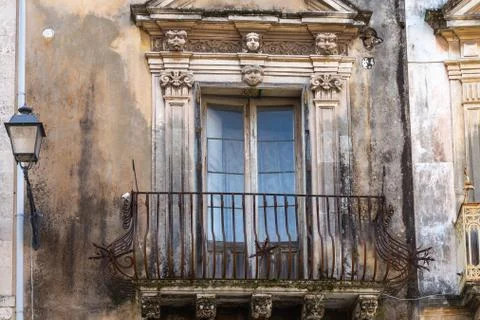 The ancient window Stock-Fotos