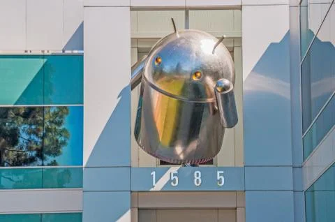 Android icon at the top of a Google building Fotos de archivo