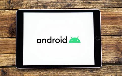  Android logo on smartphone,Android is a mobile operating system based on ... Stock Photos