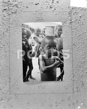 Photograph: Anefo photo collection. Famine in Biafra. Malnourished ...