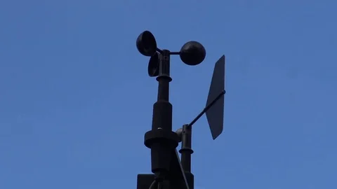 Anemometer measuring wind direction. Video stock 71829198