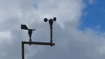 Anemometer or Wind Meter vane spinning. Stock Footage 86096587
