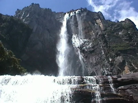 Angel Fall Stock-Footage 94895