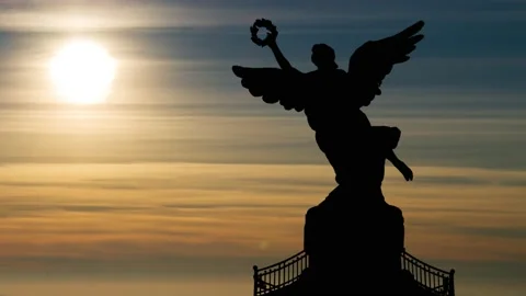 Angel Of Independence at Sunset, Time Laspse with Colorful Clouds , Mexico Stock Footage 170127054