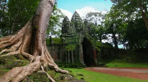 Angkor Thom temple time lapse loop Stock Footage 8987617