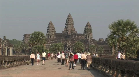 Angkor tourists Stock Footage 536511