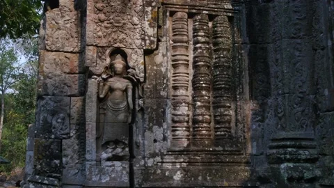 Angkor wat temple complex evening Stock Footage 130966637