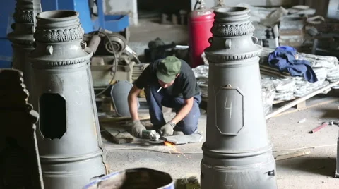 Angle grinder cut metal Stock-Footage 61604458