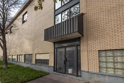 Angle view of a generic small business building exterior Stock Photos