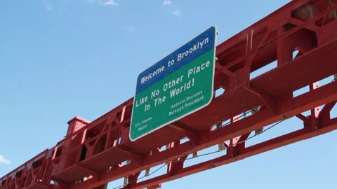 Angle, welcome to brooklyn sign 库存影片 242452516
