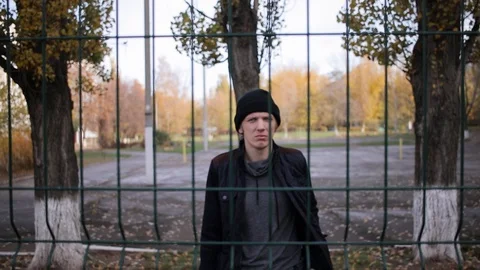 .angry guy screaming, looking heavy look. slow motion in the afternoon outdoo 動画素材 125088596