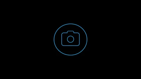 Animated blue camera icon appears within pulsing circle on black background.. 库存影片 333978010