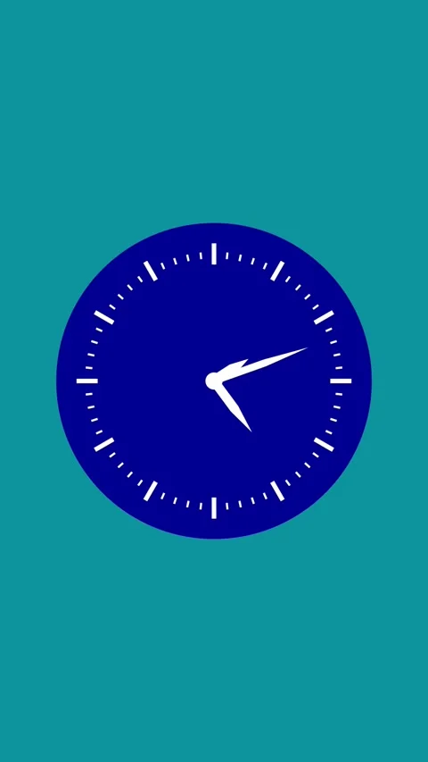 Animated clock face showing time passing with clean white hands and markers.. Vidéo 331811648