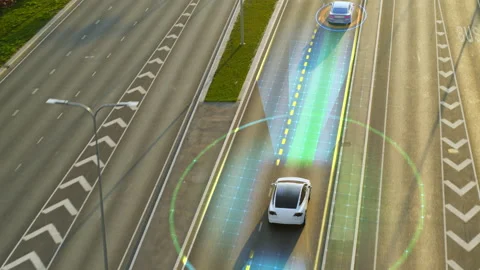 Animated Driverless Car Drives on Highway Sensors Scanning Video stock 136504864