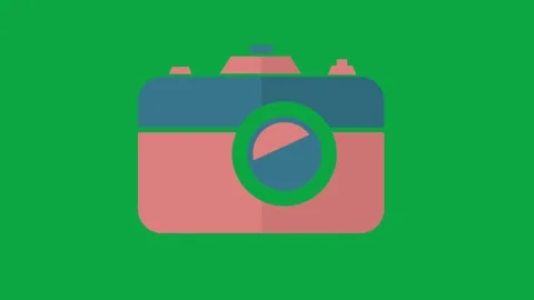 Animated flat photo camera icon zooming on green screen for photography concepts Stock Footage 330881506