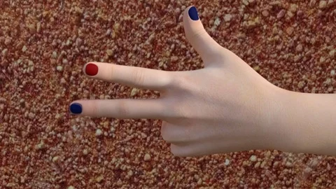 Animated hand. - Main animée. Stock-Footage 112317560