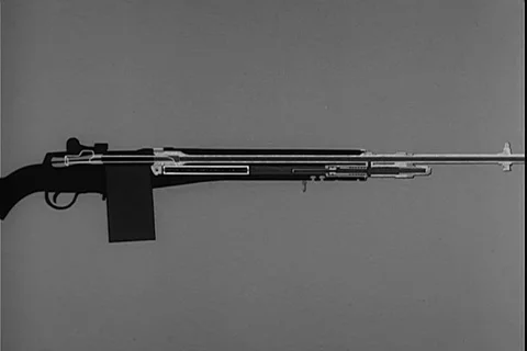 Animated presentation of chambering function of the M14 rifle - 1960 動画素材 108042610