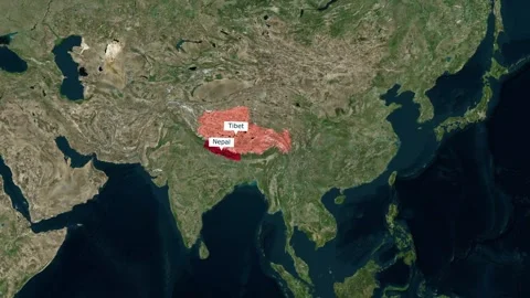 Animated satellite map highlighting Tibet and Nepal in red for flood disaster co 库存影片 343727468