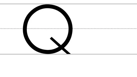 Animated tutorial to writing uppercase and lowercase letter Q 스톡 동영상 233667856