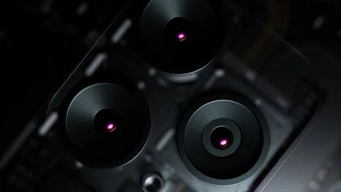 Animation of the assembly of various components into a phone with three cameras  库存影片 245069935