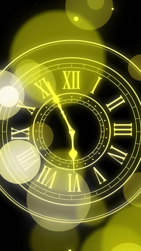Animation of clock showing midnight and spots of light on black background Vídeo Stock 343713383