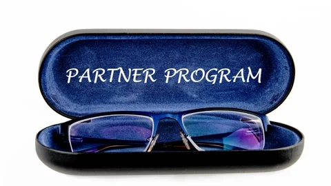 Animation of the conceptual text of the PARTNER PROGRAM Stock-Footage 293077826