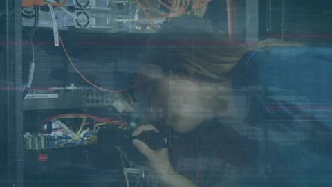 Animation of data processing over caucasian woman in server room Stockbeeldmateriaal 330246010