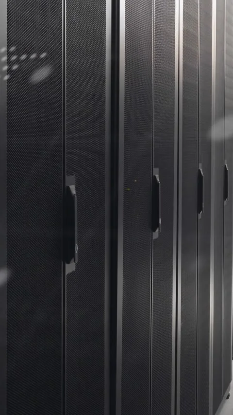 Animation of data processing over world map against computer server room Video stock 341991570