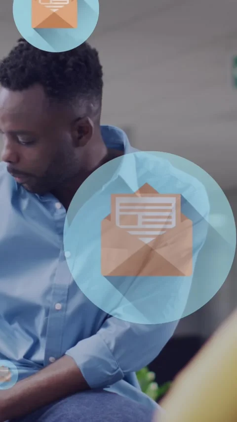 Animation of email icons and data processing over diverse business people Video stock 321625629