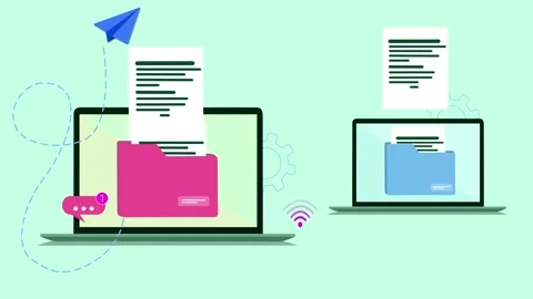 Animation of file transfer between two laptops with documents and folders Vidéo 320730432