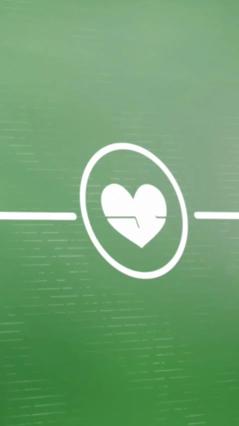 Animation of gps, heart pulse and speedometer icons forming flowchart on green Stock Footage 344803224