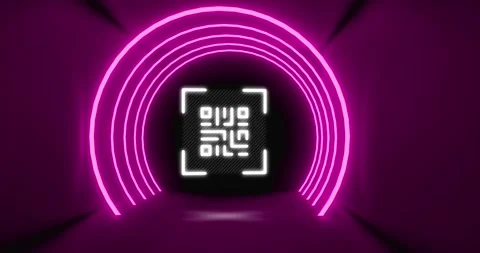 Animation of gr code and circles in purple tunnel 스톡 동영상 328586403