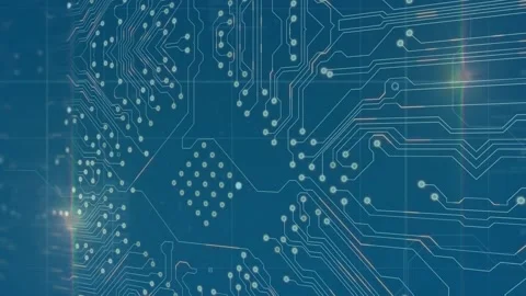 Animation of light spot over microprocessor connections and data processing Vídeo Stock 234015588