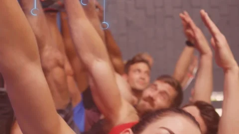 Animation links microprocessor and diverse gym-goers in a crypto-fitness theme. Vídeo Stock 313121734