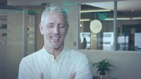 Animation of programming language over smiling caucasian man showing thumbs up 库存影片 329710561