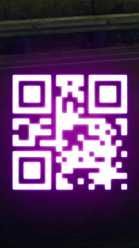 Animation of qr code and connections over road traffic Vídeos de archivo 344369753
