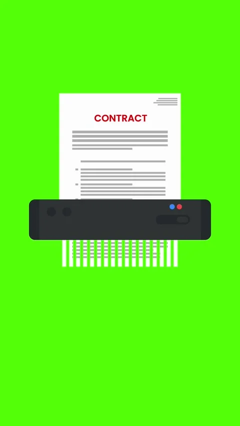 Animation shred paper or document on chroma key green screen Vídeo Stock 333811384