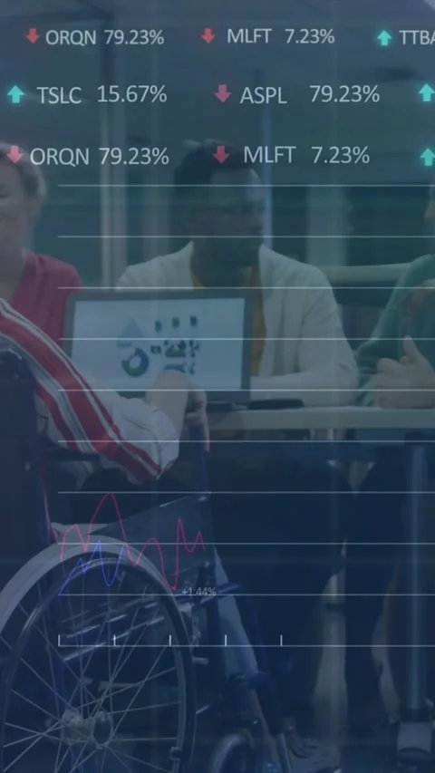 Animation of stock market data processing over team of diverse colleagues 스톡 동영상 344803435