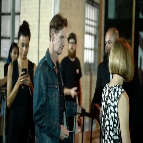 Anna Wintour going to Alexander Wang fashion show Video stock 69704876