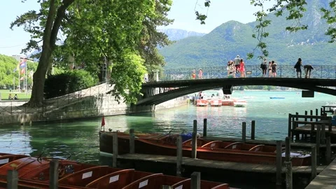 Annecy canal Stock Footage 136958015