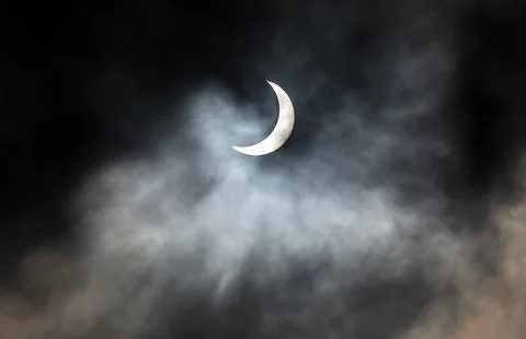 Annular partial solar eclipse seen from New Delhi, India - 21 Jun 2020 Foto stock