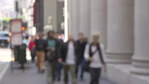 Anonymous Crowd Walking Down the Street of San Francisco 動画素材 131356367