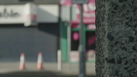 Anonymous Pedestrian Commuters Walking Towards a Town Centre. 库存影片 136540719
