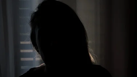 Anonymous unrecognizable interview with a long hair  person Vidéo 128637770