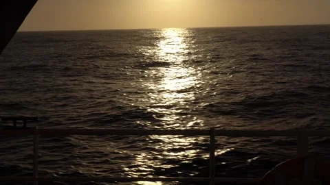 Antarctic expedition. Setting sun shines over the ocean Stock Footage 333198989