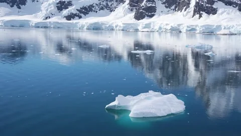 Antarctica Iceberg Beautiful Dramatic Rugged Snow Covered Mountains Strikin.. Stock Footage 342660734