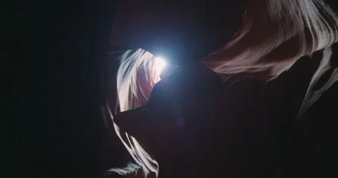Antelope Canyon Light Low Angle Видео 228848243