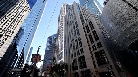 Anthropic partners with Microsoft, NVIDIA in $30 billion Azure computing deal, S Stockbeeldmateriaal 321582760