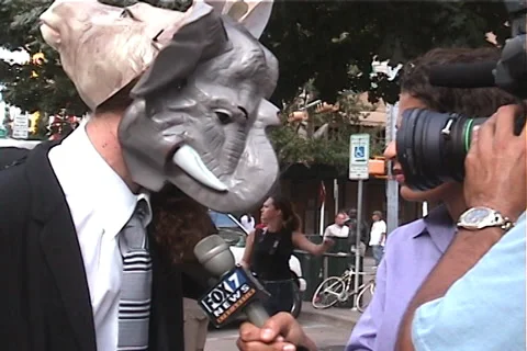 Anti-Globalization Protest in Austin, Texas 動画素材 35000038