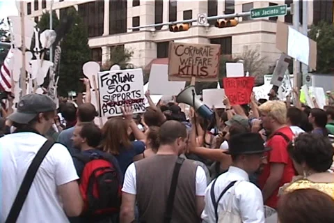Anti-Globalization Protest in Austin, Texas Video stock 35001956
